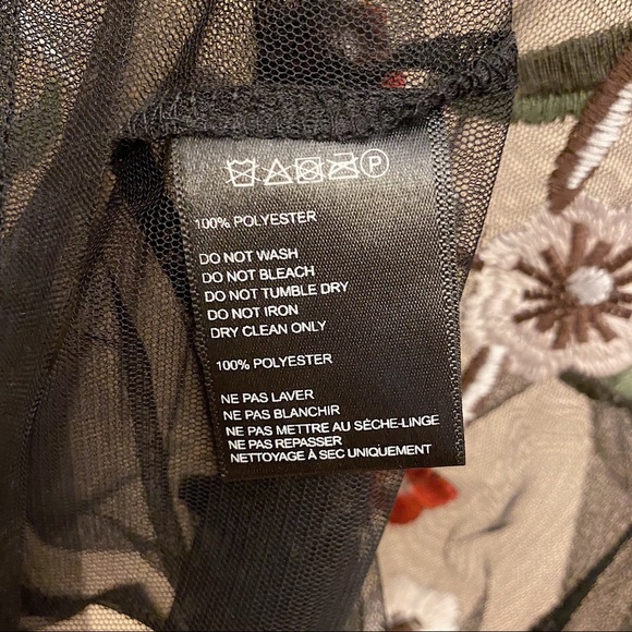 Silence + Noise Mock Neck Long Sleeve - Picture 6 of 6